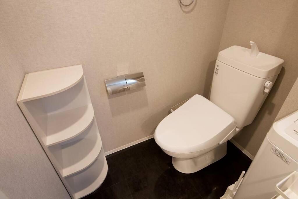 Tomalco Nakano 1 Apartment Tokyo